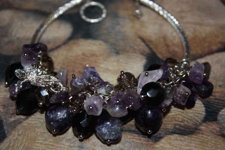 Браслеты из кожи с натуральными камнями. Новая коллекция!!! СКИДКИ!!!!!!