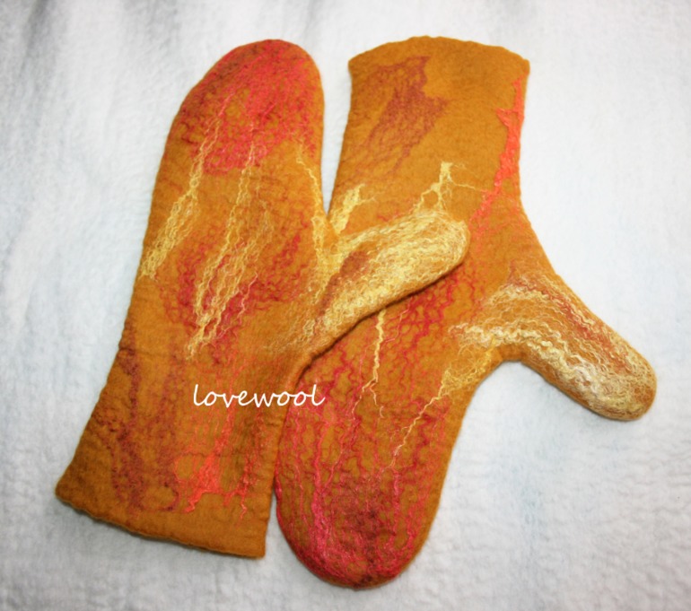 валяный комплект для Катюшки "ягодный чай"