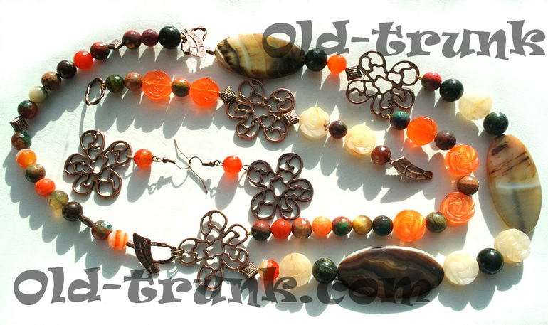 Трансформер. Комплект с ониксом и агатом. Последние цветы.