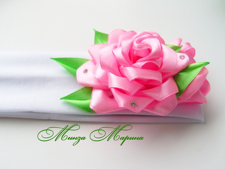 Повязка с розами
