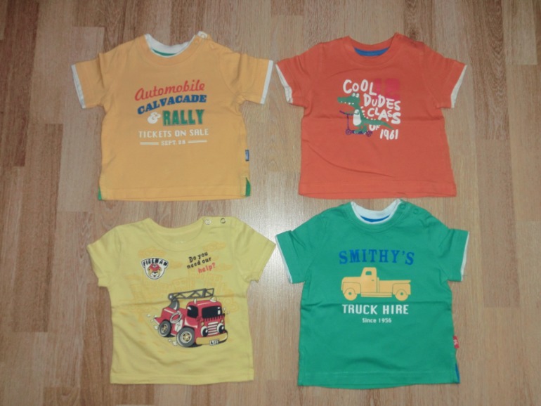 Детские вещи на мальчика 0-4 месяца