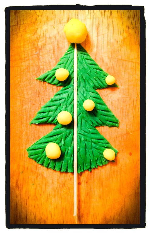 Праздник к нам приходит...