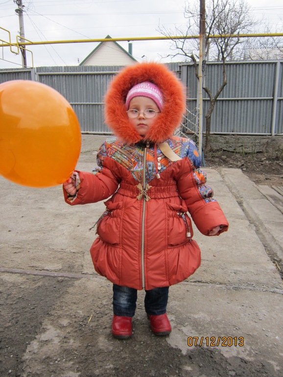 Каким цветом лучше связать шапочку и шарфик.