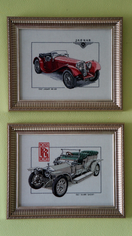 Ретро-автомобили.