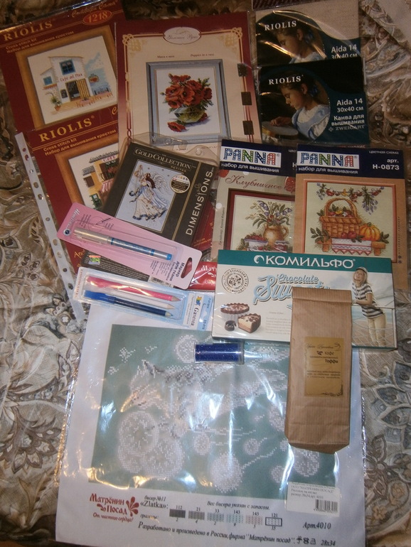 Хомяк пищит от счастья!=)