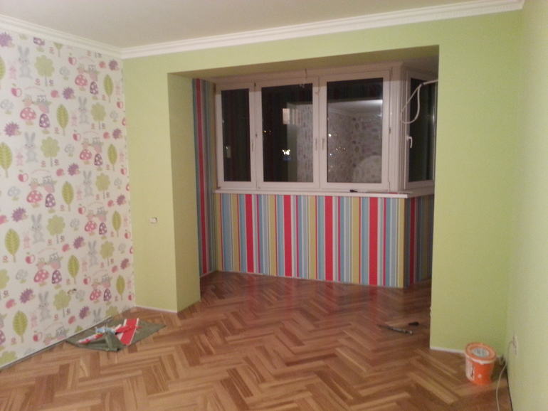 Ура, поклеили первую комнату))))))) Детская !!!!!