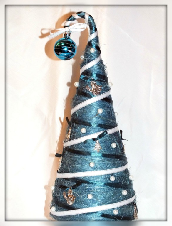 Мои сизалевые елочки!