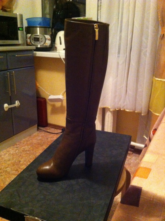 Loriblu оригинал новые 36,5 размер 7500 руб.