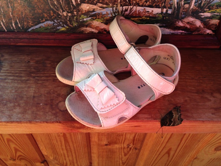 Обувь НОВАЯ И БУ 19, 20, 24, 25размеры ОЧЕНЬ ДЕШЕВО - ОЧЕНЬ СРОЧНО!!!