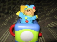 Игрушки ELC и другие в отличном состоянии.