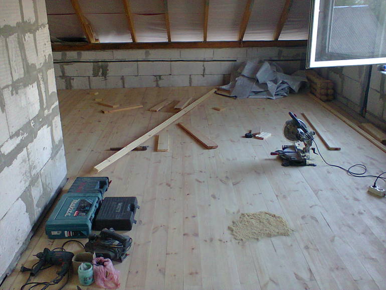 Дошли до межкомнатных дверей ... Делема : раздвижные или обычные ?!