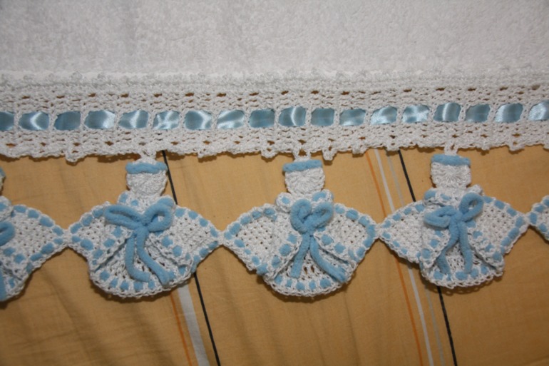 Сто лет назад купила пряжу...