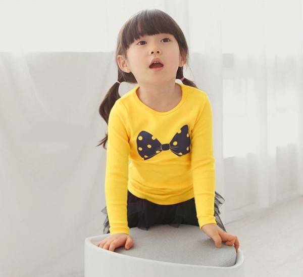 Одежда для девочек, по низким ценам (в наличии).