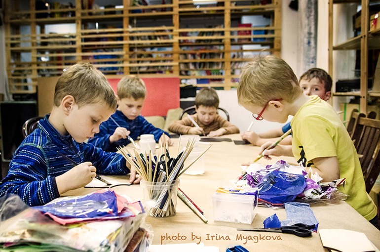 6 лет, как и 5 лет, только раз в году