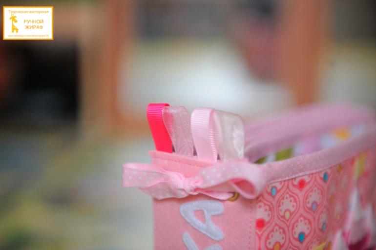 Развивающая книга "Кукольный домик"