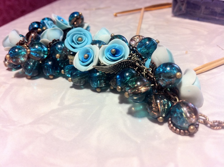 Браслет с розочками