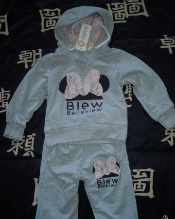 Наш хвастик )  Извиняюсь за качество. Фотала на телефон, модель моя вертлявая нереально )))