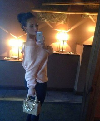 Джемпер с вырезом на спине - 690руб. Тренд!!!