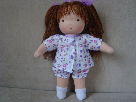 Куколка с гардеробом