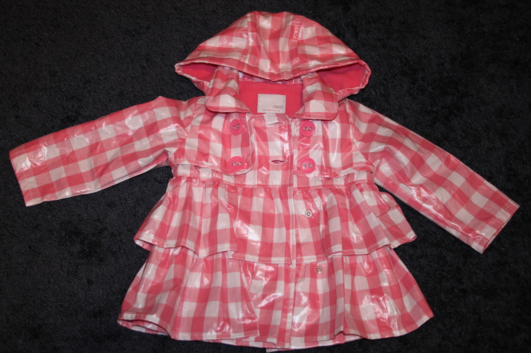 Плащик новый NEXT д/д на 1.5-2 года