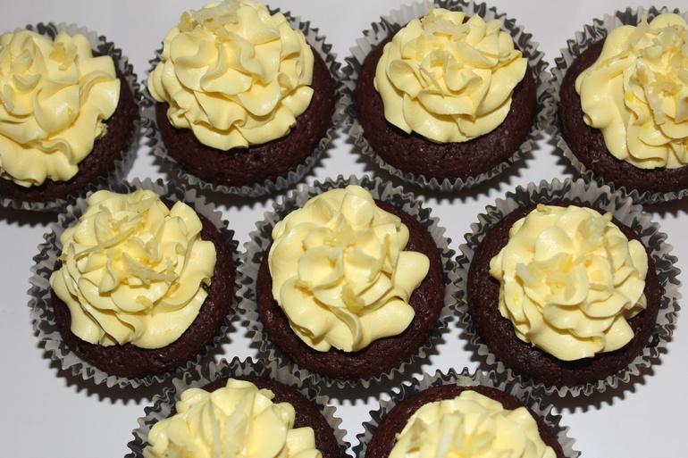 Шоколадные с лимонным кремом