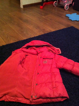 Продам демисезонные куртки и зимний комплект NELS (пух) для дев 81-86