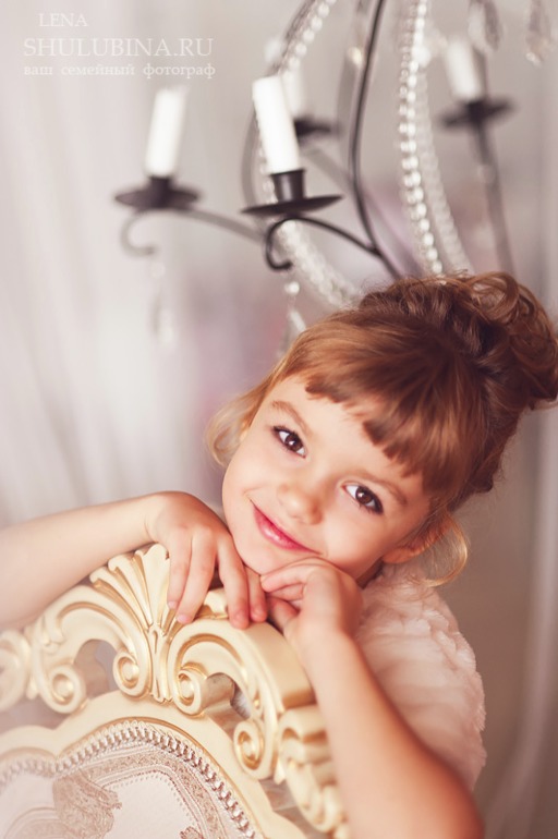 Оксана и Алина.