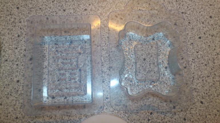 Провела ревизию. Распродаю-раздаю. Аромы+формы. Почта возможна!