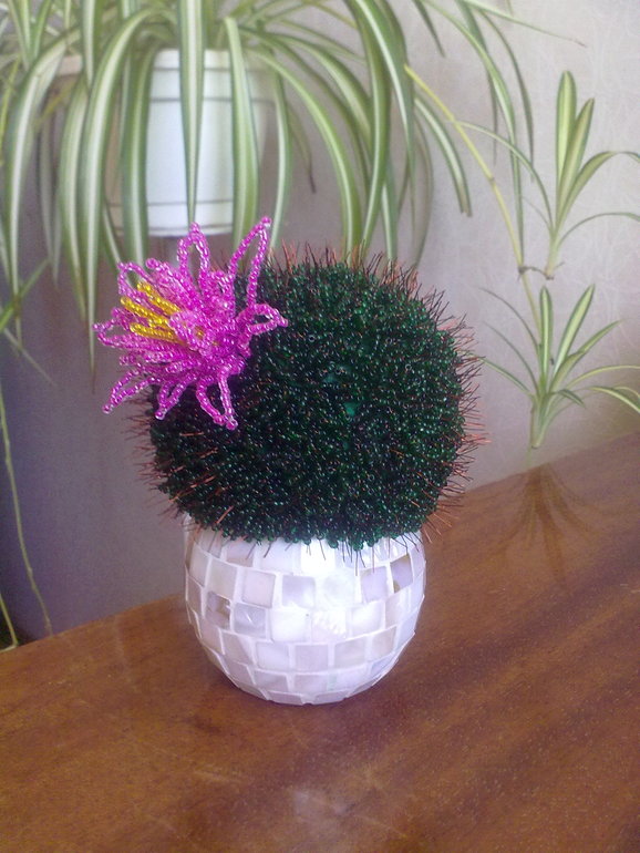 Всем привет! Хочу похвастаться своими первыми работами.