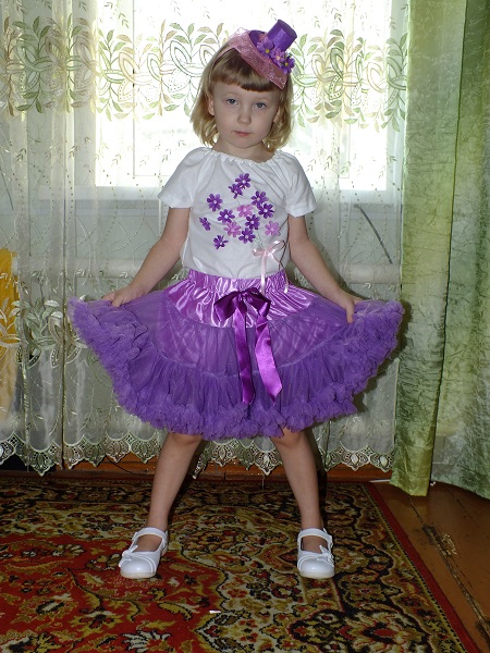 Шляпка и футболочка пошились