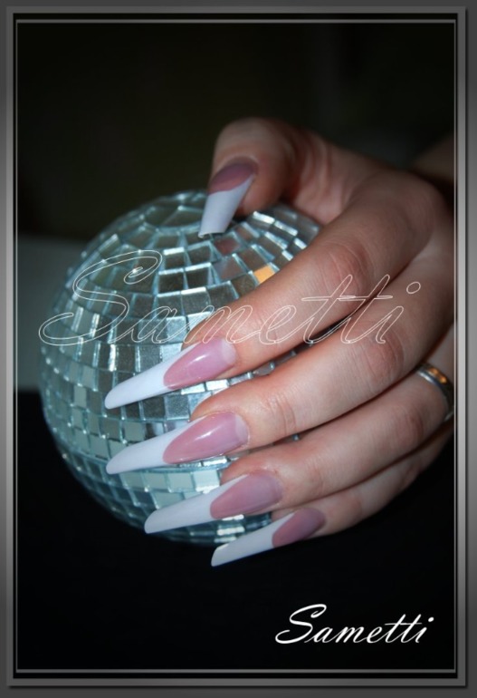 Грация в классическом цвете