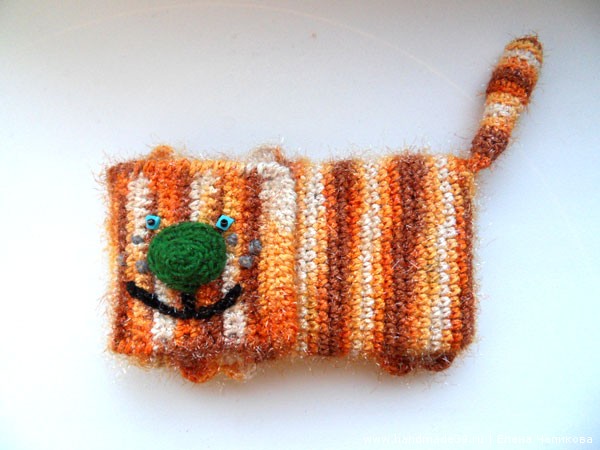 нужен оригинальный чехольчик на телефон