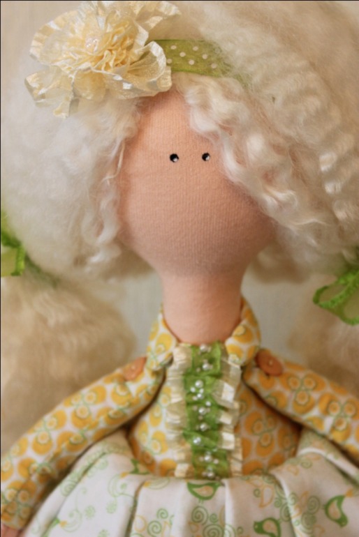 Текстильная кукла. Продается
