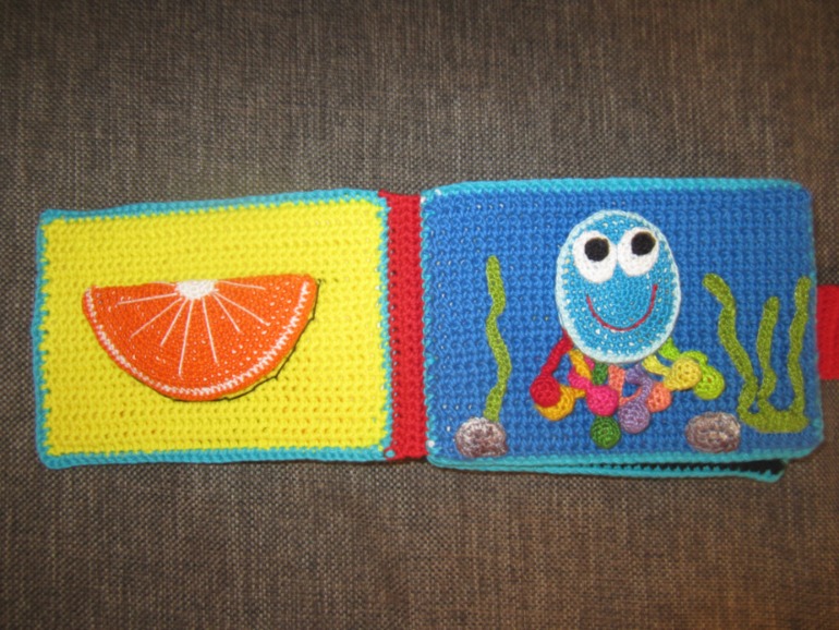 Развивающая книжка Цвета и формы