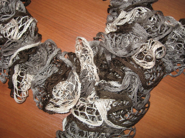 Ещё один шарфик, уже себе)