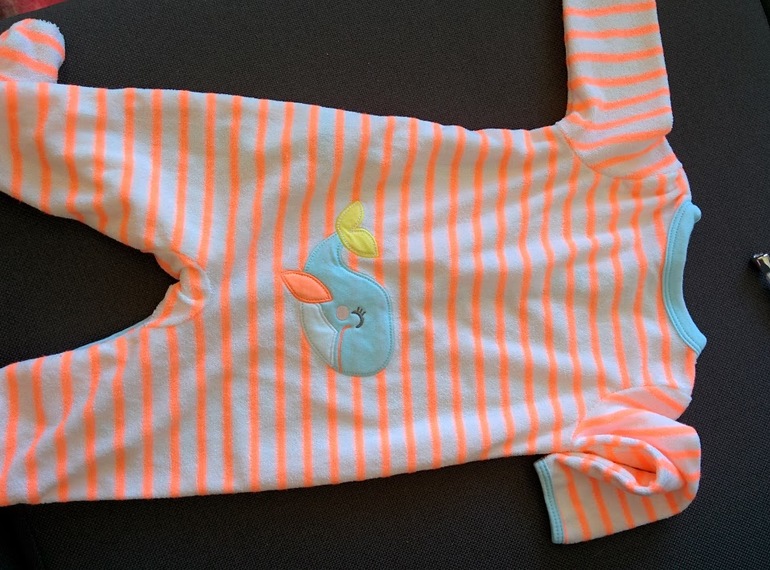 Наша посылочка с вещичками... Много красоты!