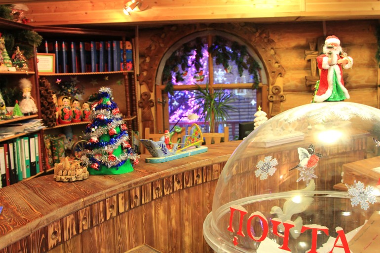 Усадьба Деда Мороза в Москве.