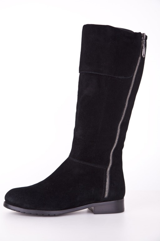 Зимние сапоги,всего 2100! Ищем 36 размер!