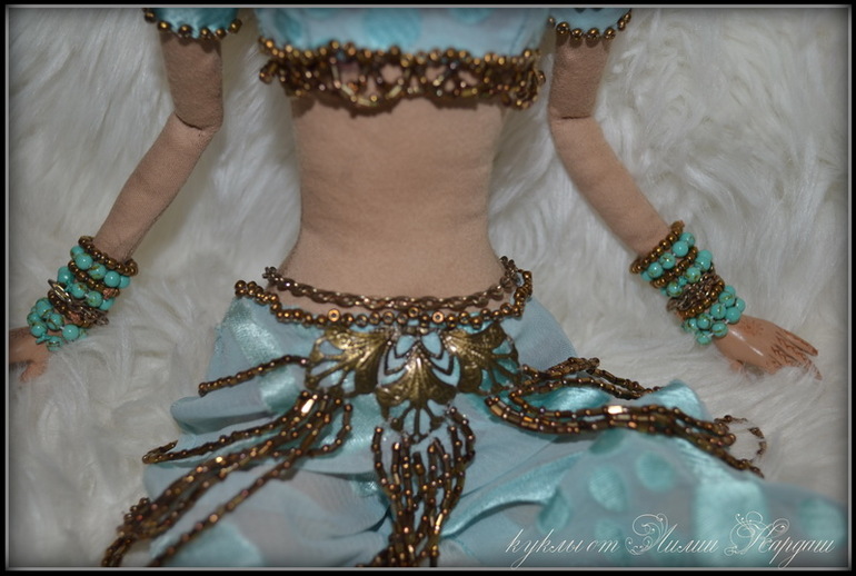 Мохини - дочь таинственной Индии!