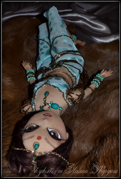 Мохини - дочь таинственной Индии!