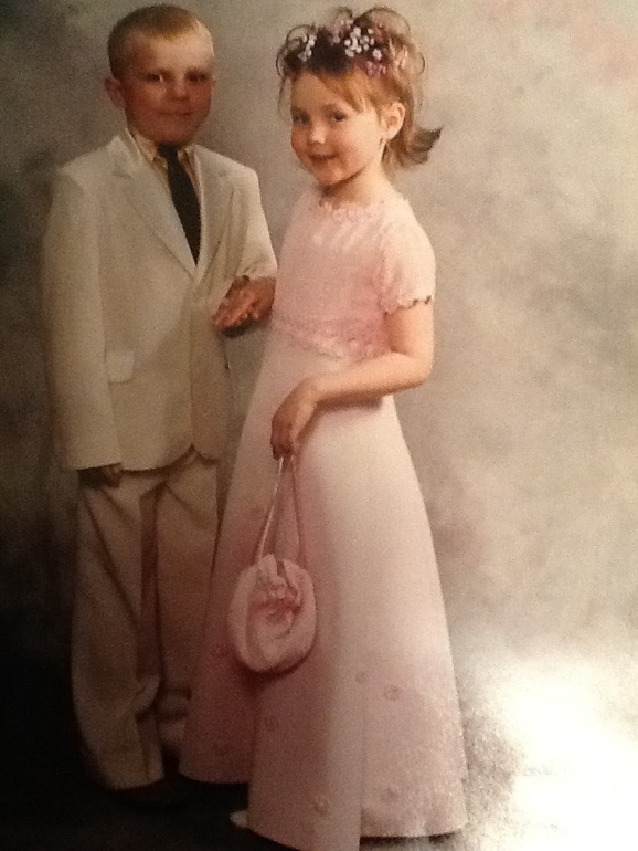 Тоже моя работа. Платье сумочка пиджак брюки и рубашка.