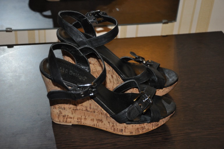 Обувь женская. Размеры 38, 39, 40