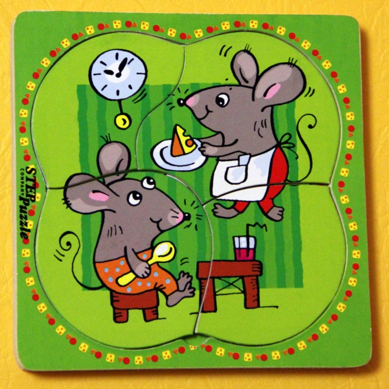 наши пазлы в 2 - 2,5 года