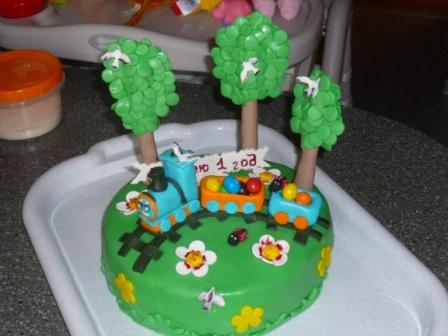 Мой 5-й торт из мастики)