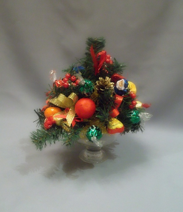 А здесь - новогоднее )