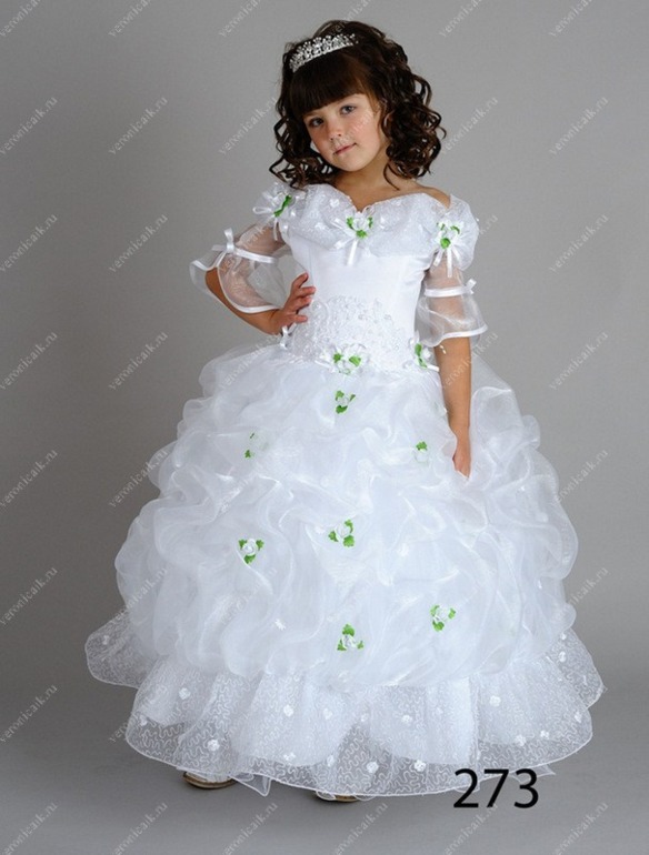 Распродажа платьев от 650 до 1500 руб