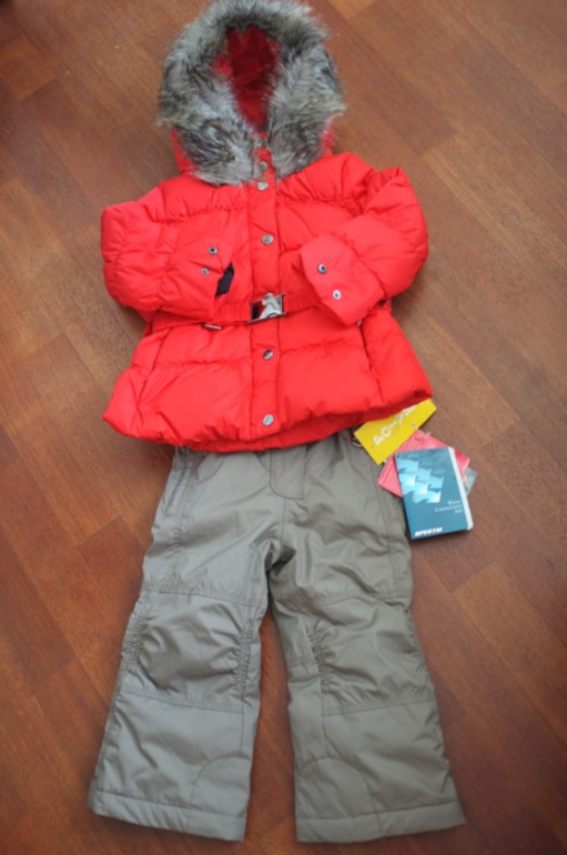 Poivre Blanc комплект 3 года - пуховая куртка + мембранный полукомбинезон - 7500р