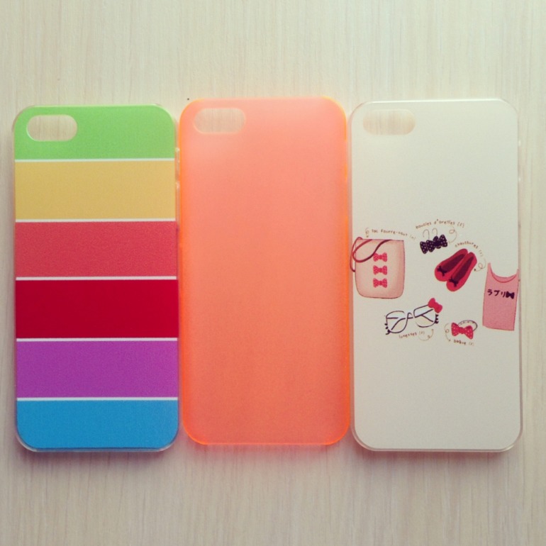 Чехлы-накладки для iPhone 4/5! Все в наличии!