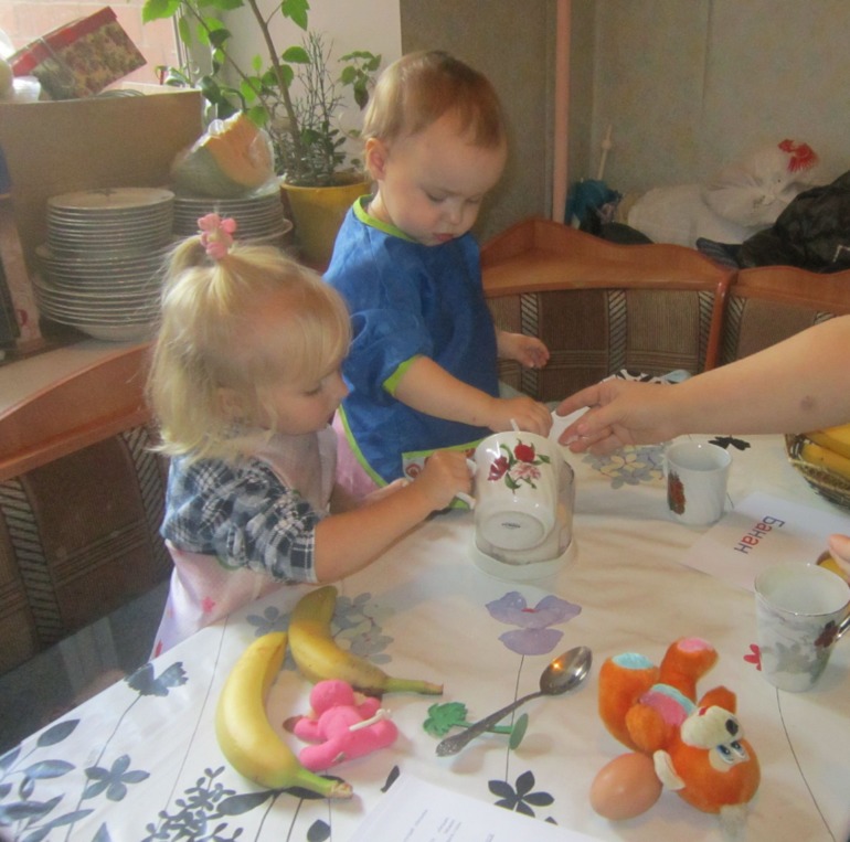 ФМ Готовим с детьми. Неделя 4, банановые оладьи и банановое молоко.