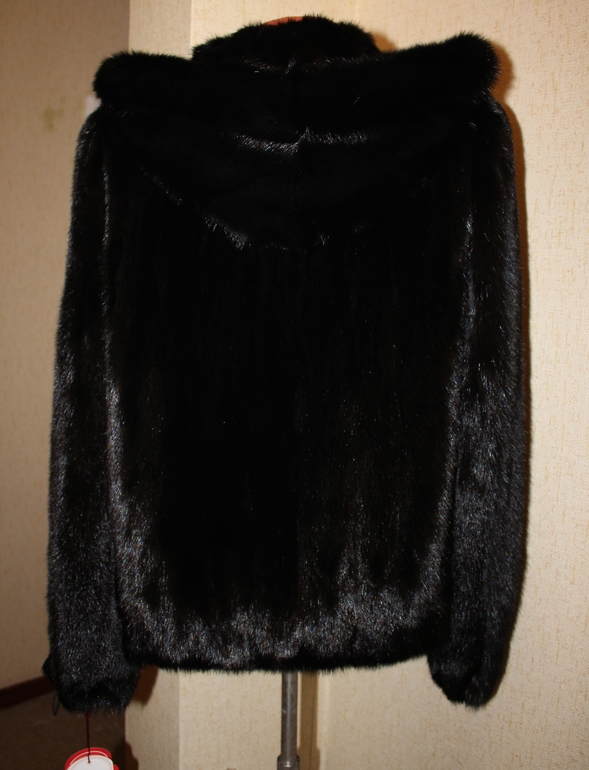 Пристрой мех.жилеток и шубок!!!!!с моей закупки !!!!!от 5000руб..